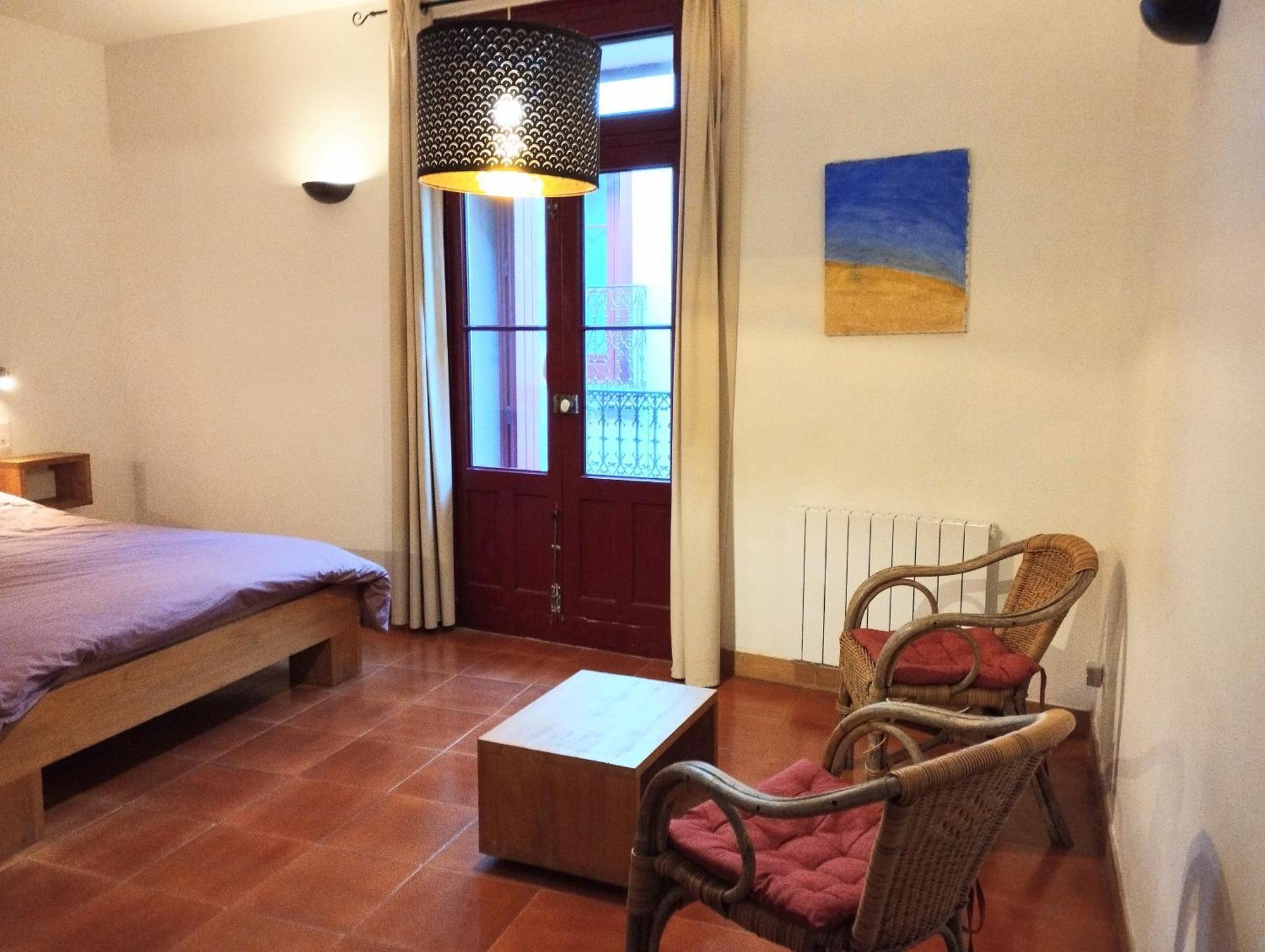 Les Studios De St Guilhem Saint-Guilhem-le-Desert Room photo